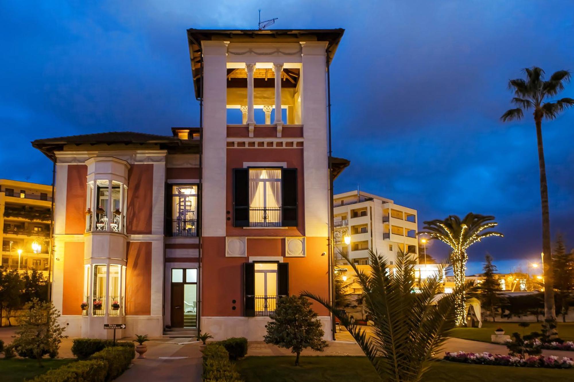 Villa Pallotta Luxury B&B Cerignola Extérieur photo