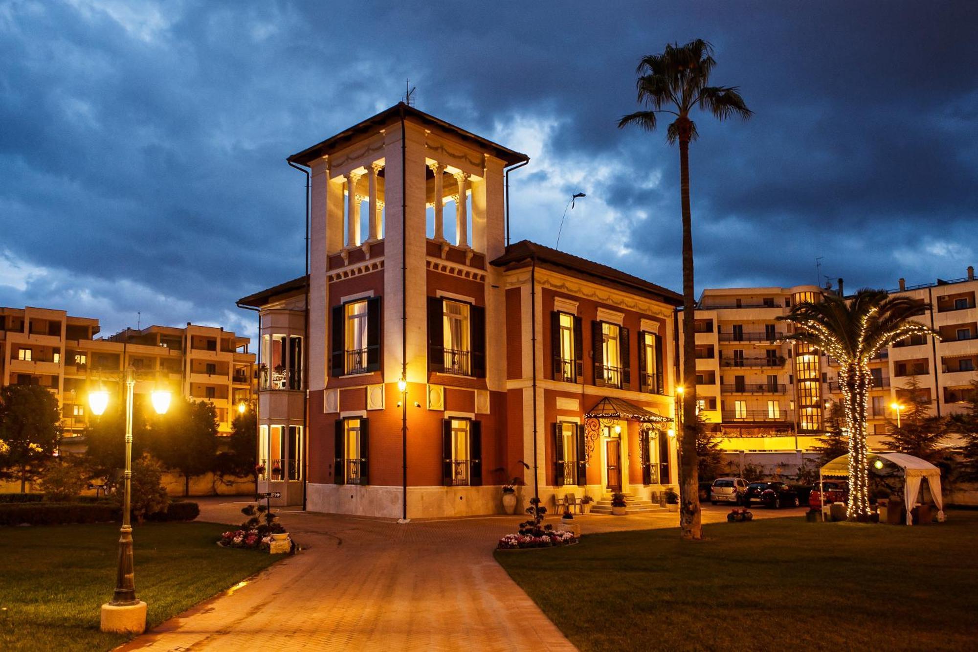 Villa Pallotta Luxury B&B Cerignola Extérieur photo